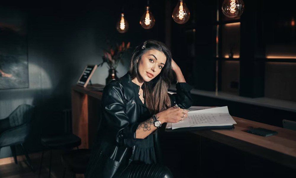 Shani Levni: The Rising Voice of Art, Ideas, and Change