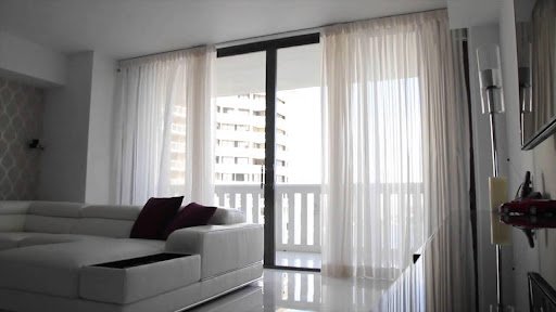 The Role of Matter in KYOK Curtain Rod's Smart Curtain Track Systems
