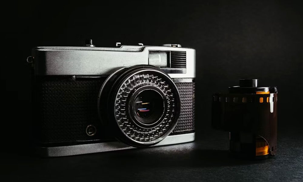 Canon FL No.138758 Review: A Beautiful Lens from the Past