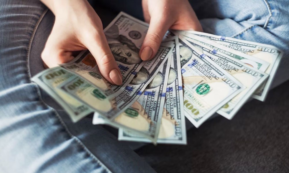 TitaniumInvest.com Money Review: What Makes It So Different (and Better)