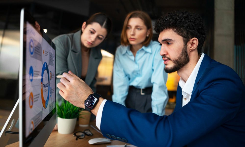 Inside PedroVazPaulo Coaching: The Easy Way to Level Up Your Leadership