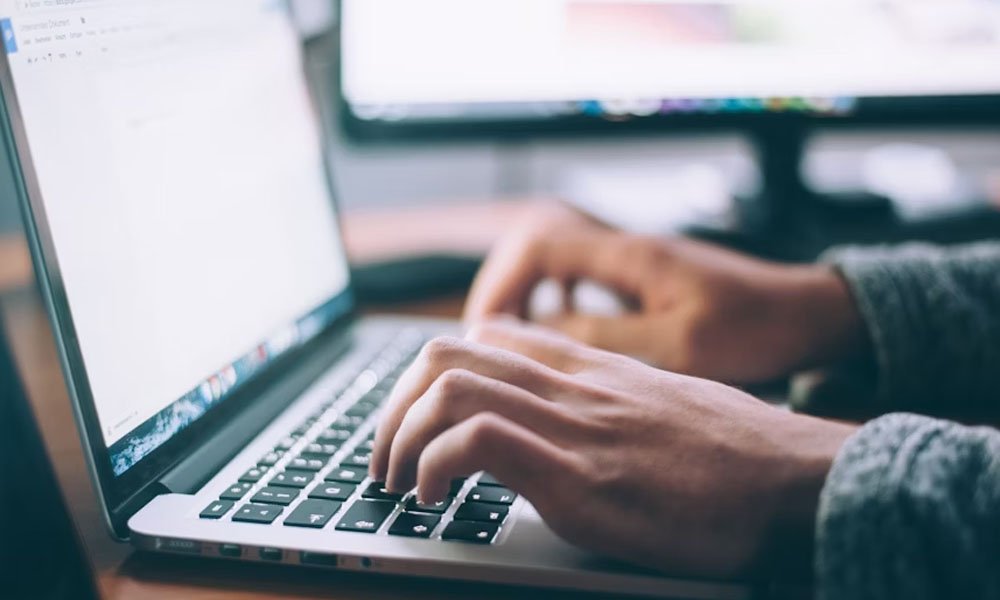 Usaenlinea .com Review: Is It the Best Job Site for Spanish Speakers?