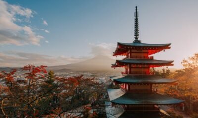 Why Do Tourists Prefer Using a Japan eSIM Over Local SIM Cards?