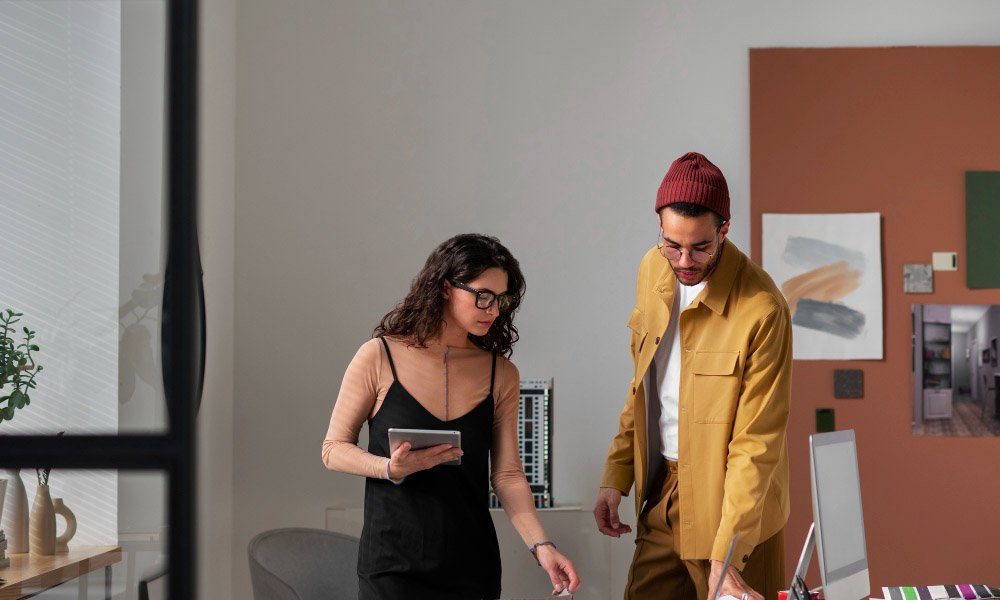 How Technology Supports Creative Fashion Design
