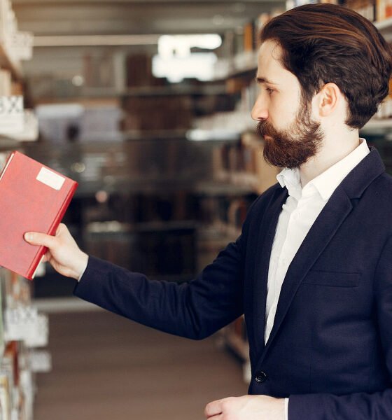 How Medium-Sized Businesses Actually Handle Their Books
