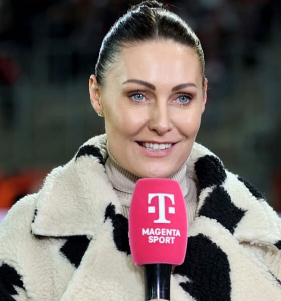 How to Become a Sports Journalist