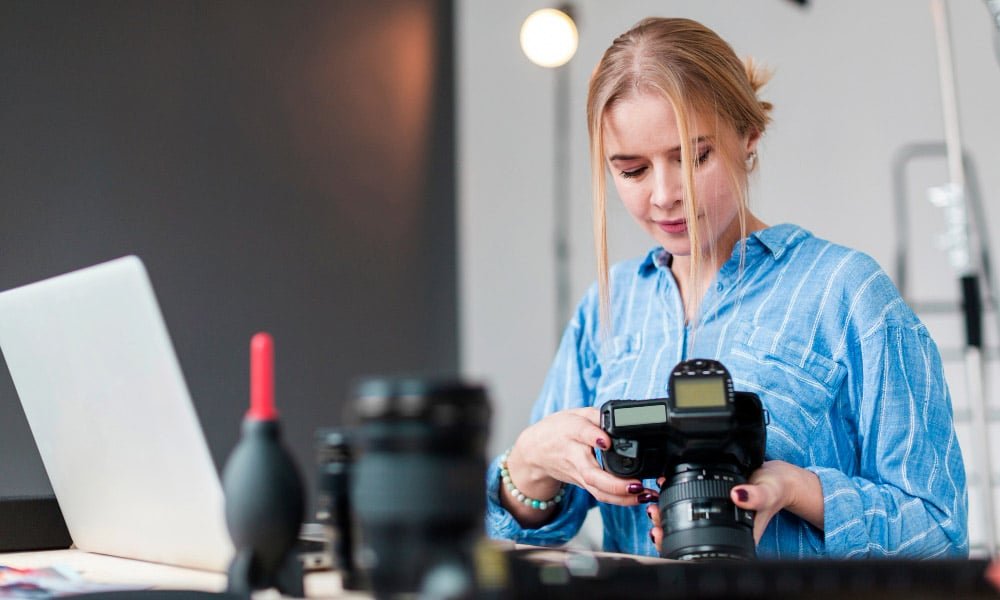 Master the Lens: Best Videography Course Guide